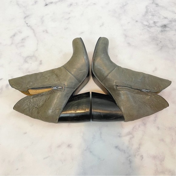 Colleen Cordero Gray Chunky Heel Leather Booties - Picture 9 of 10